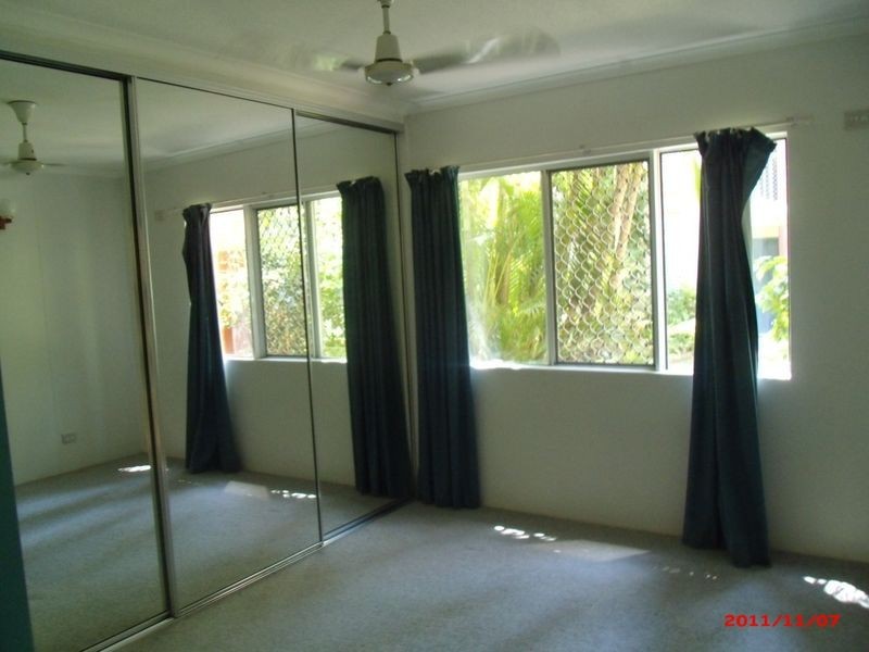 8/1 Ray Street, Yorkeys Knob QLD 4878