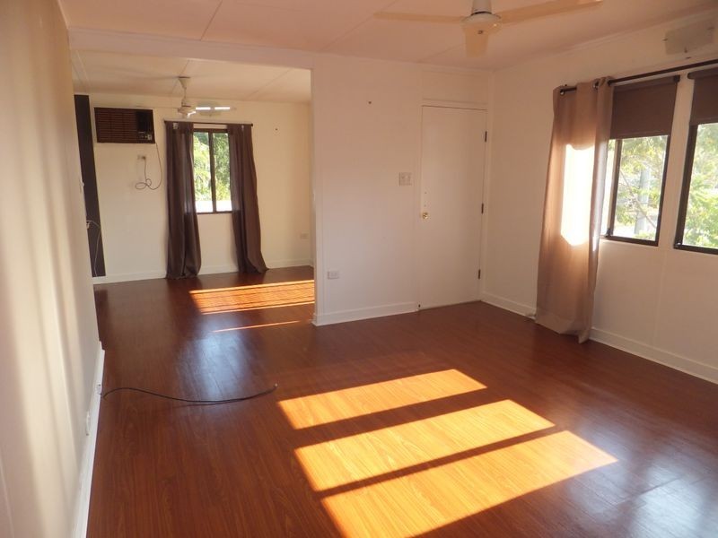 7 Fairway Street, Yorkeys Knob QLD 4878