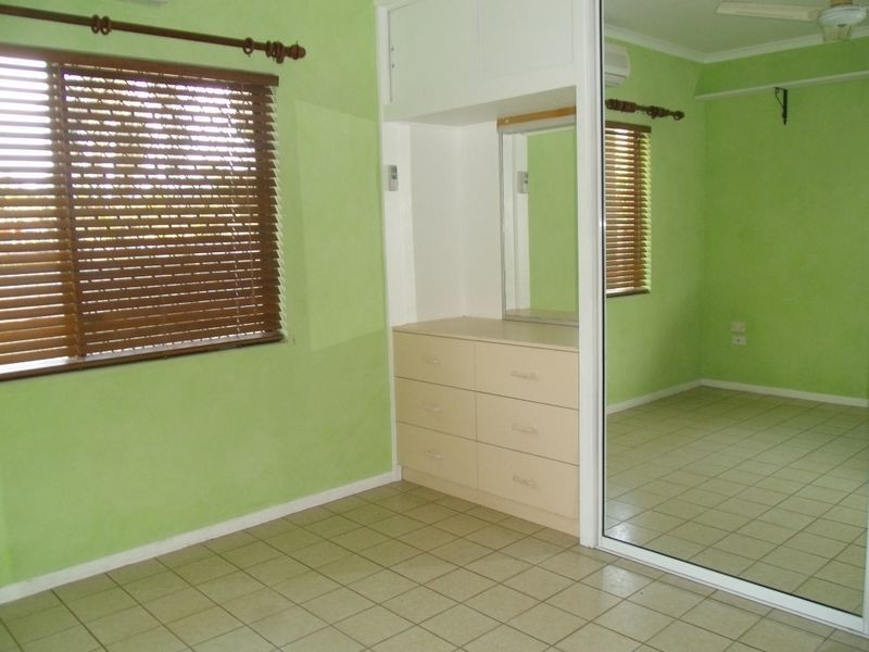63 Morgan Street, Yorkeys Knob QLD 4878