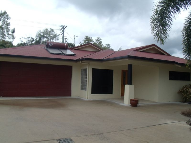 2/1 Helen Close, Smithfield QLD 4878