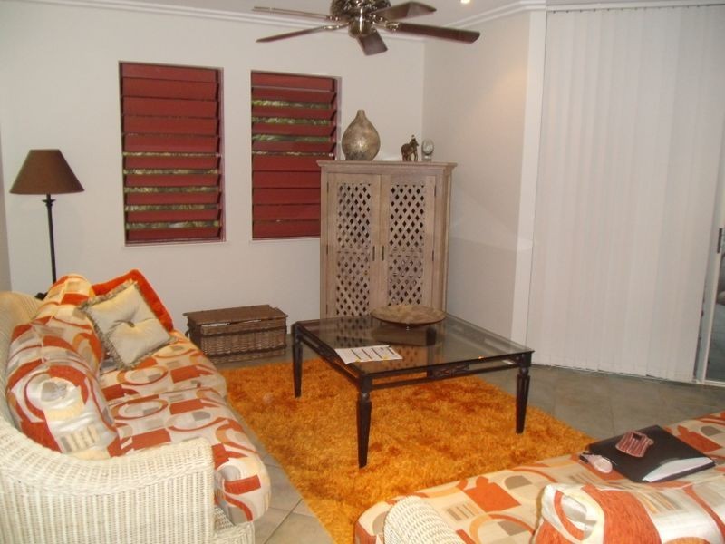 7/23 Veivers Road OASIS RESORT, Palm Cove QLD 4879