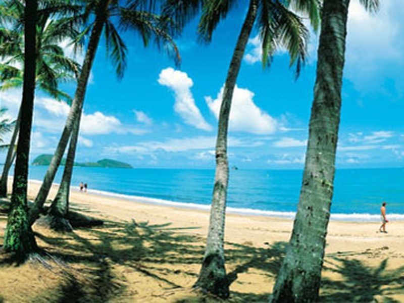 7/23 Veivers Road OASIS RESORT, Palm Cove QLD 4879