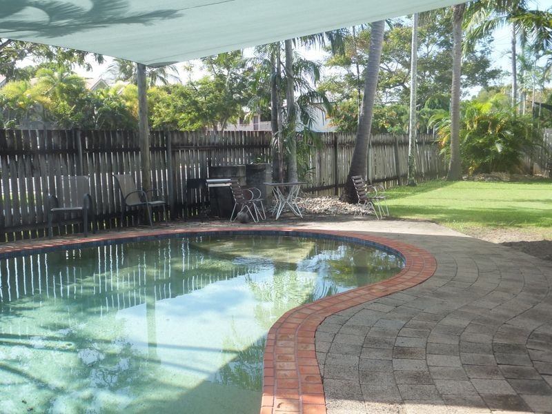 6/501 Varley Street, Yorkeys Knob QLD 4878