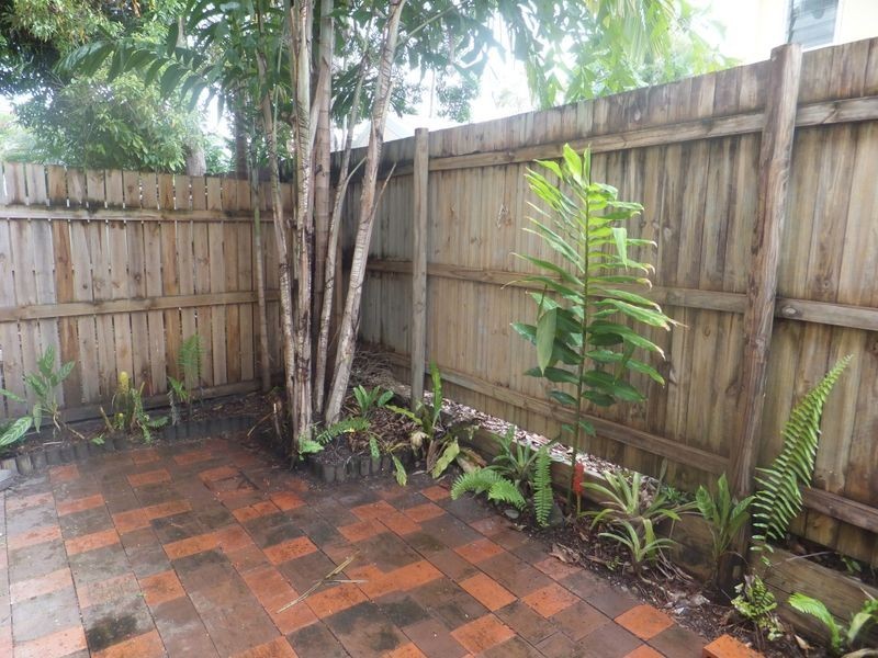 6/501 Varley Street, Yorkeys Knob QLD 4878