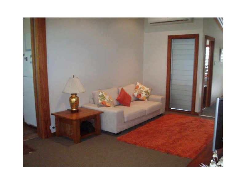 12 Poinsettia Street, Holloways Beach QLD 4878