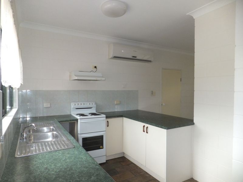 60 Cunningham St, Yorkeys Knob QLD 4878