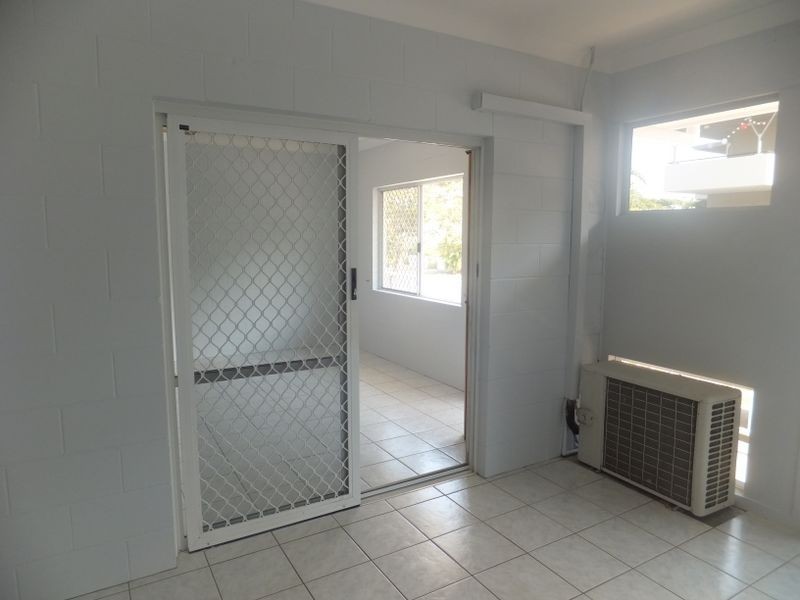 5/527 Varley Street, Yorkeys Knob QLD 4878