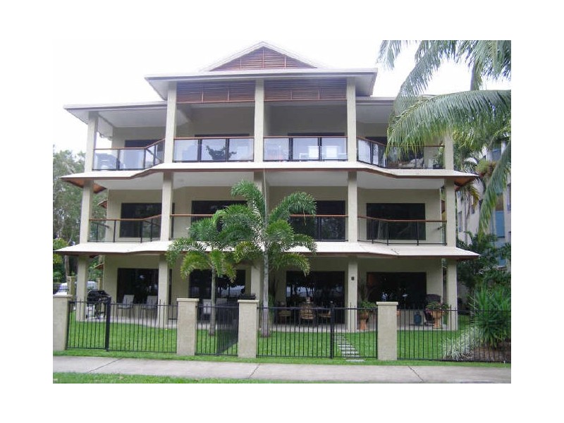 1/73 Sims Esplanade, Yorkeys Knob QLD 4878