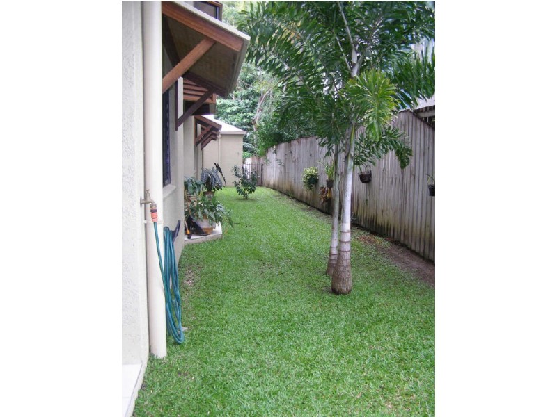 1/73 Sims Esplanade, Yorkeys Knob QLD 4878