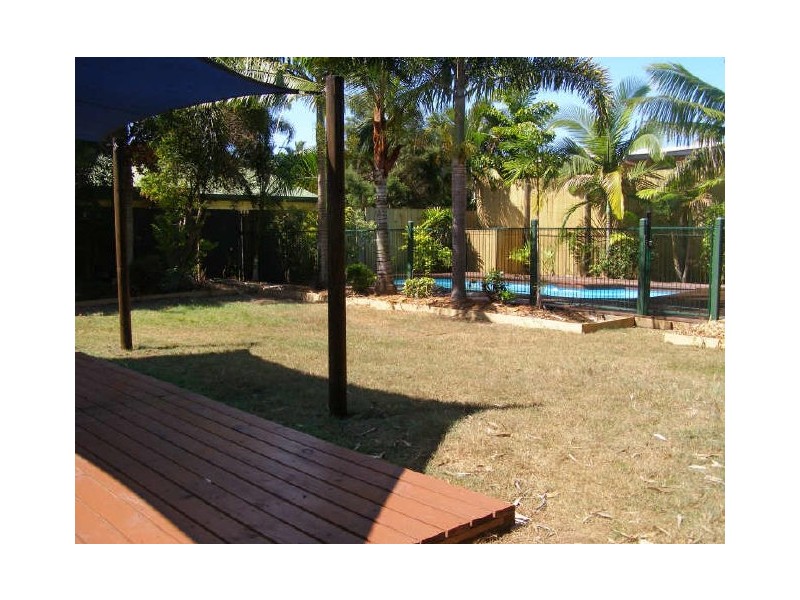 52 Cunningham Street, Yorkeys Knob QLD 4878