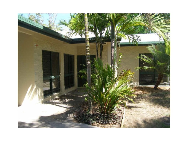 52 Cunningham Street, Yorkeys Knob QLD 4878