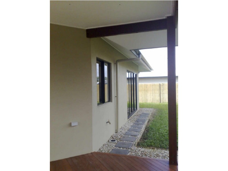 16 Hockey Avenue, Smithfield QLD 4878