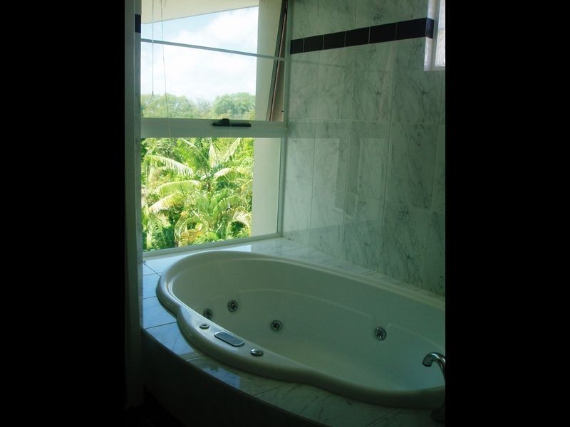 16/2 Deauville Close, Yorkeys Knob QLD 4878