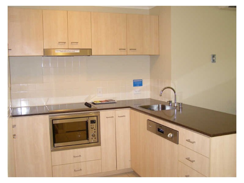 212/49 Williams Esplanade, Palm Cove QLD 4879