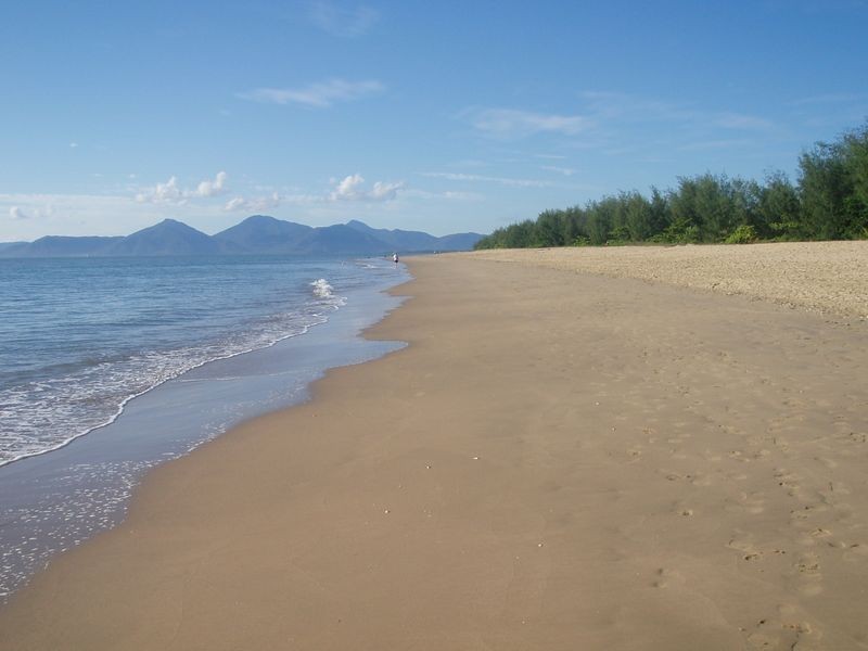 212/49 Williams Esplanade, Palm Cove QLD 4879