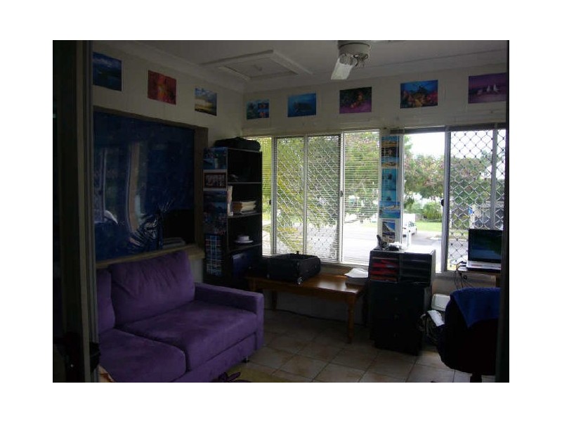 4/527 Varley Street, Yorkeys Knob QLD 4878