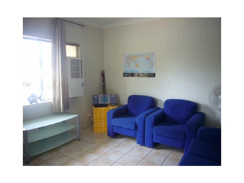 4/527 Varley Street, Yorkeys Knob QLD 4878