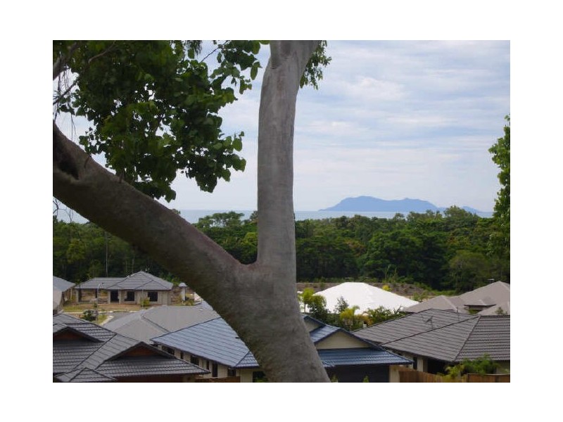 1 Retreat Close, Palm Cove QLD 4879