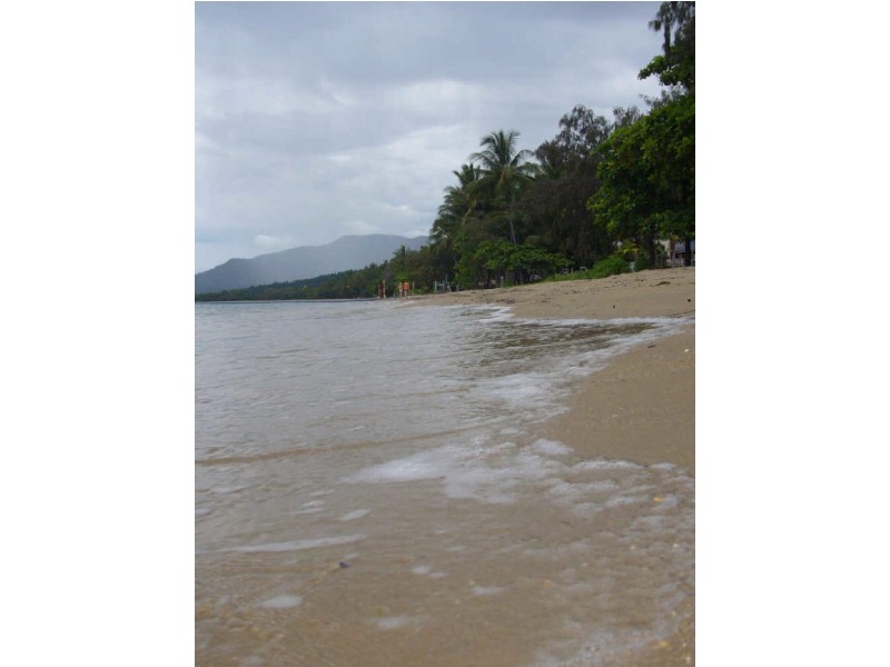 1 Retreat Close, Palm Cove QLD 4879
