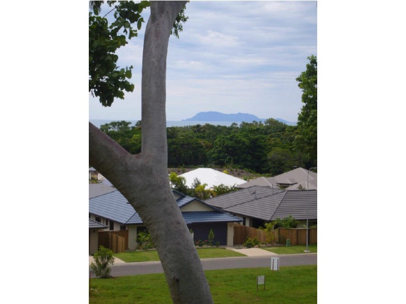 1 Retreat Close, Palm Cove QLD 4879