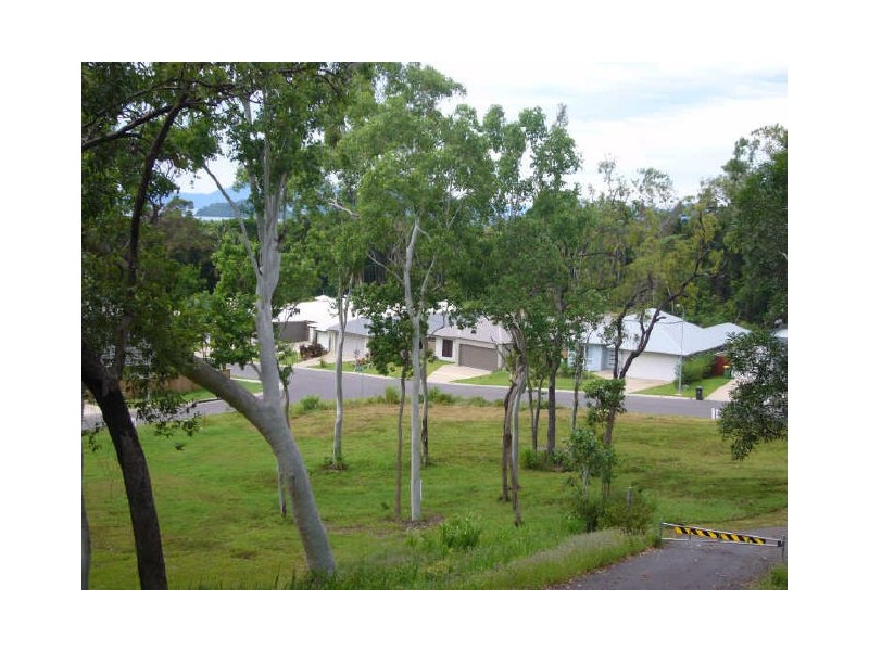 1 Retreat Close, Palm Cove QLD 4879