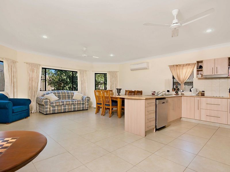14 Chystanthus Street, Trinity Park QLD 4879