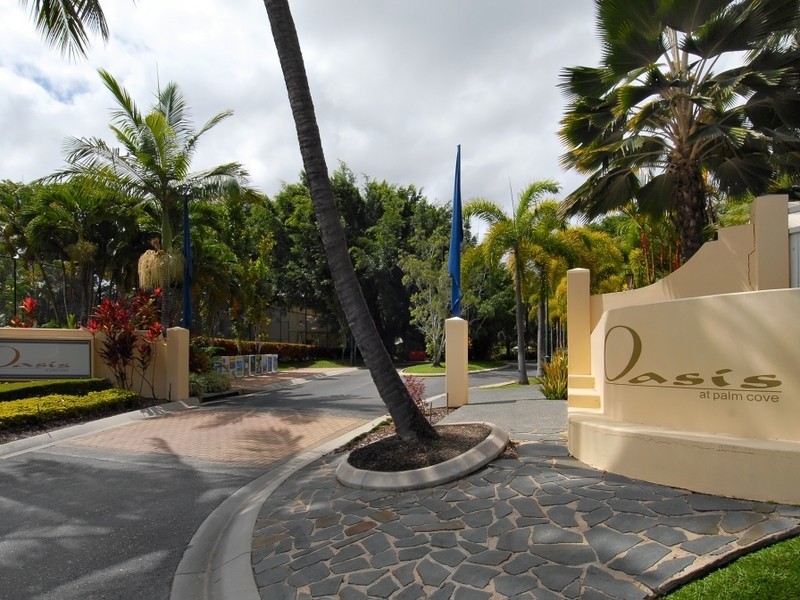 23/25 Veivers Road, Palm Cove QLD 4879