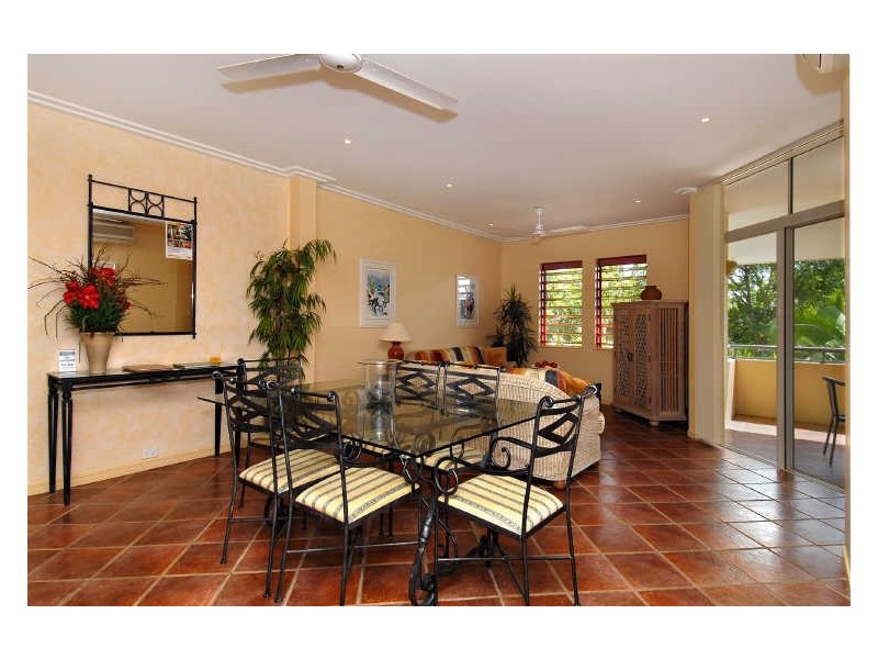 23/25 Veivers Road, Palm Cove QLD 4879