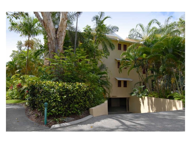 23/25 Veivers Road, Palm Cove QLD 4879