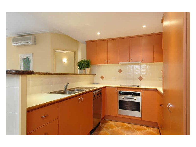 23/25 Veivers Road, Palm Cove QLD 4879