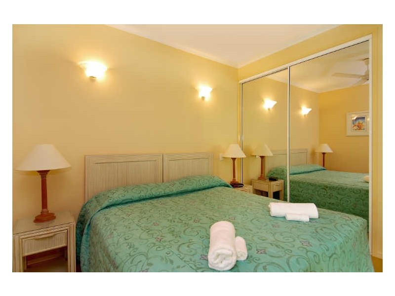 23/25 Veivers Road, Palm Cove QLD 4879