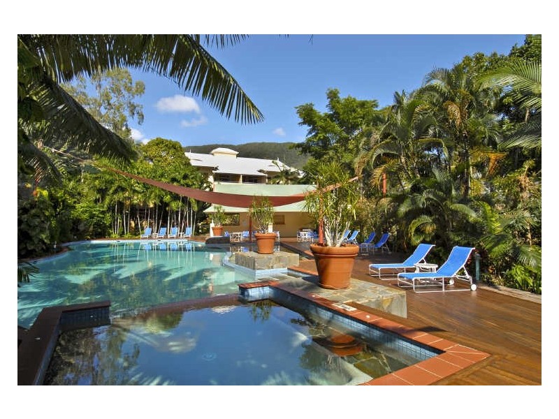 23/25 Veivers Road, Palm Cove QLD 4879