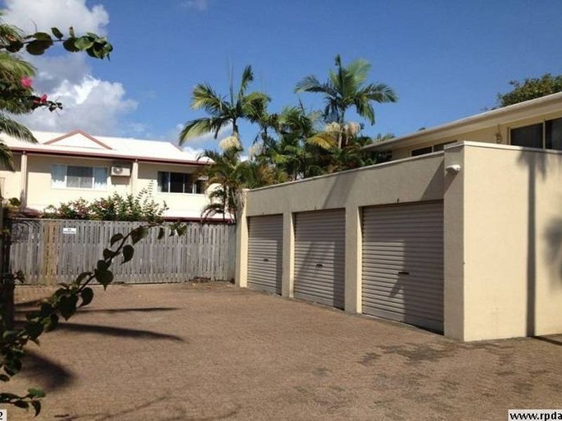 2/19 Rutherford Street, Yorkeys Knob QLD 4878