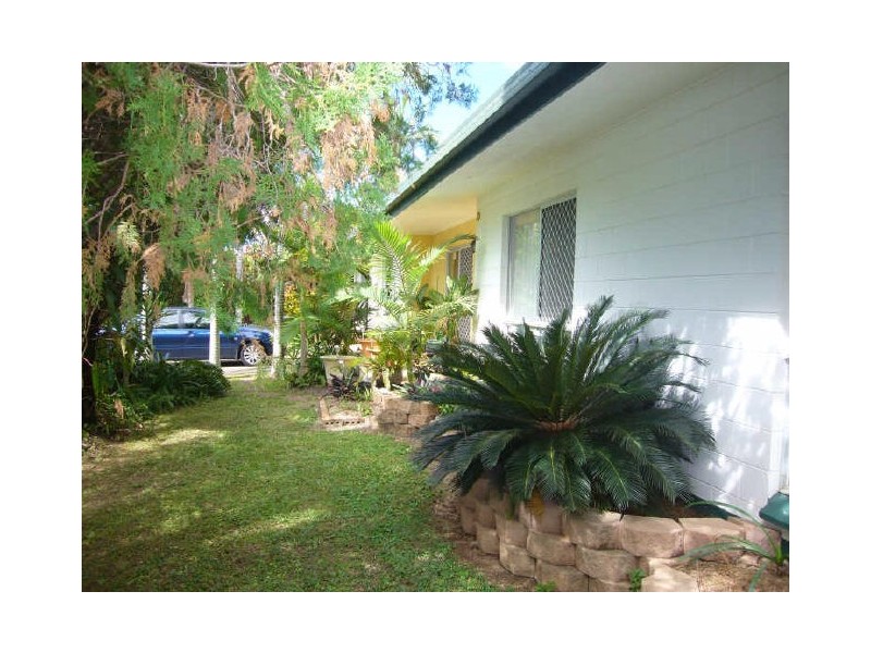 47 Toogood Road, Woree QLD 4868