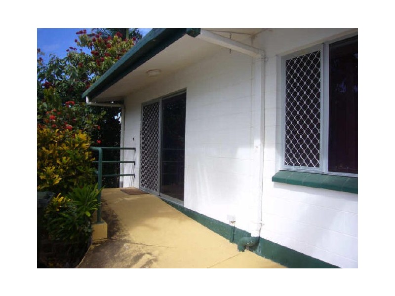 47 Toogood Road, Woree QLD 4868
