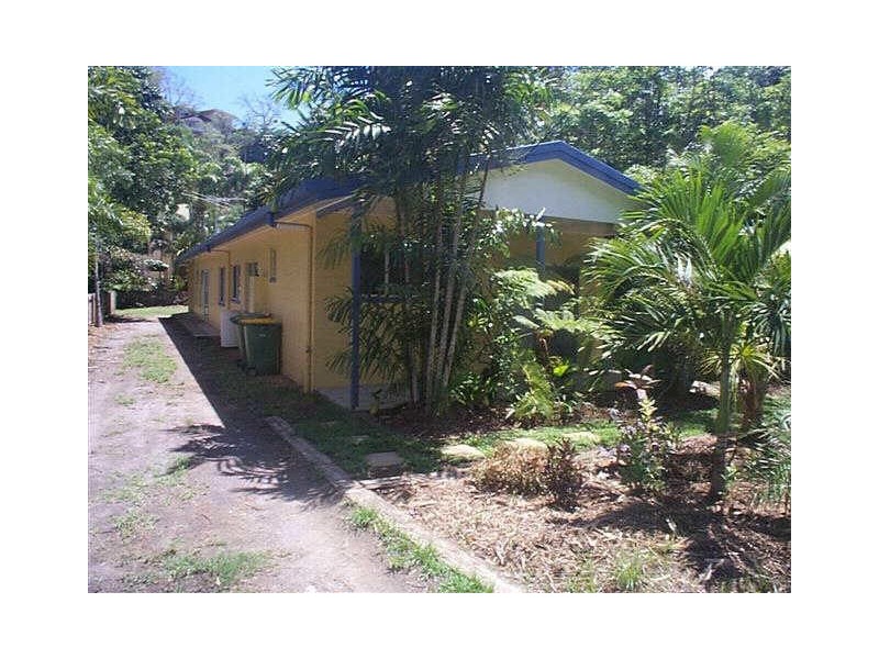 10 Buckley Street, Yorkeys Knob QLD 4878