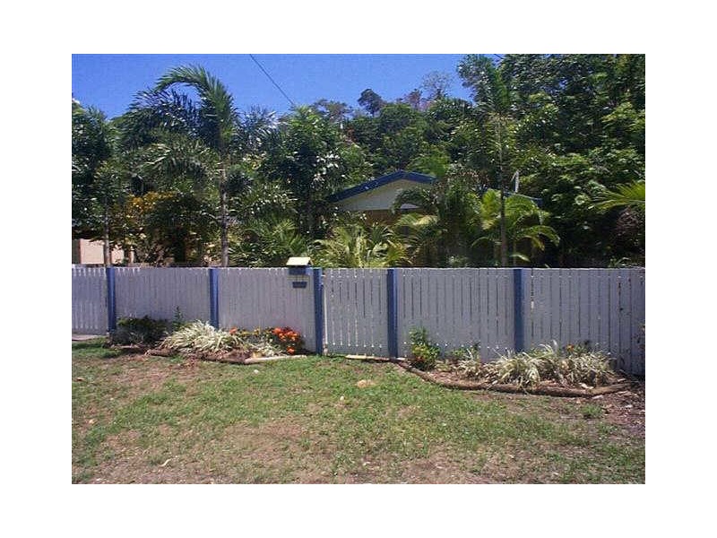 10 Buckley Street, Yorkeys Knob QLD 4878