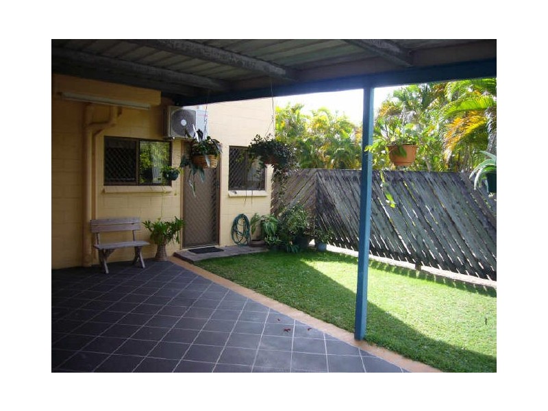 1/21 Best Street, Yorkeys Knob QLD 4878