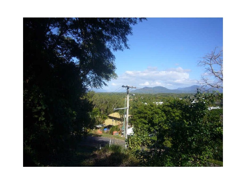 6-8 Ray Street, Yorkeys Knob QLD 4878