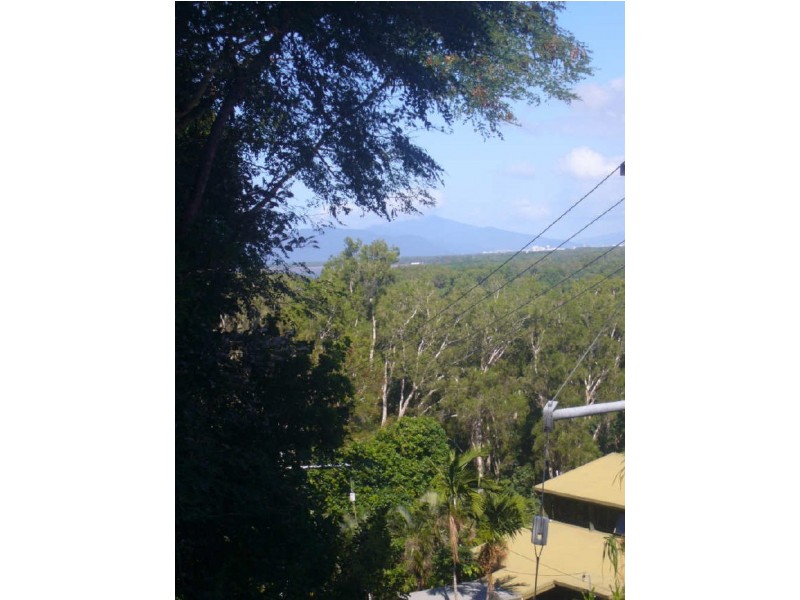 6-8 Ray Street, Yorkeys Knob QLD 4878