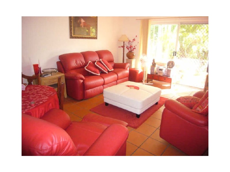 2/528 Varley Street, Yorkeys Knob QLD 4878