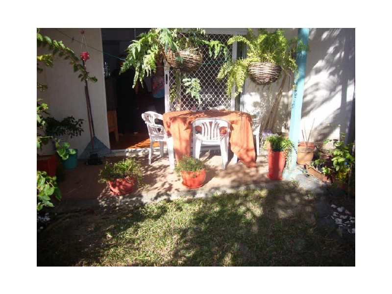 2/528 Varley Street, Yorkeys Knob QLD 4878