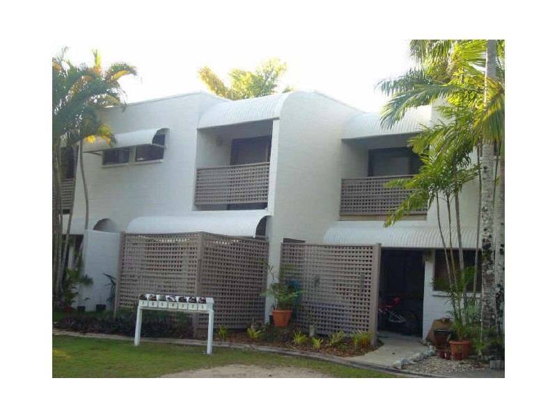 4/493 Varley Street, Yorkeys Knob QLD 4878