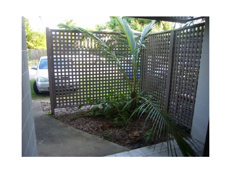4/493 Varley Street, Yorkeys Knob QLD 4878