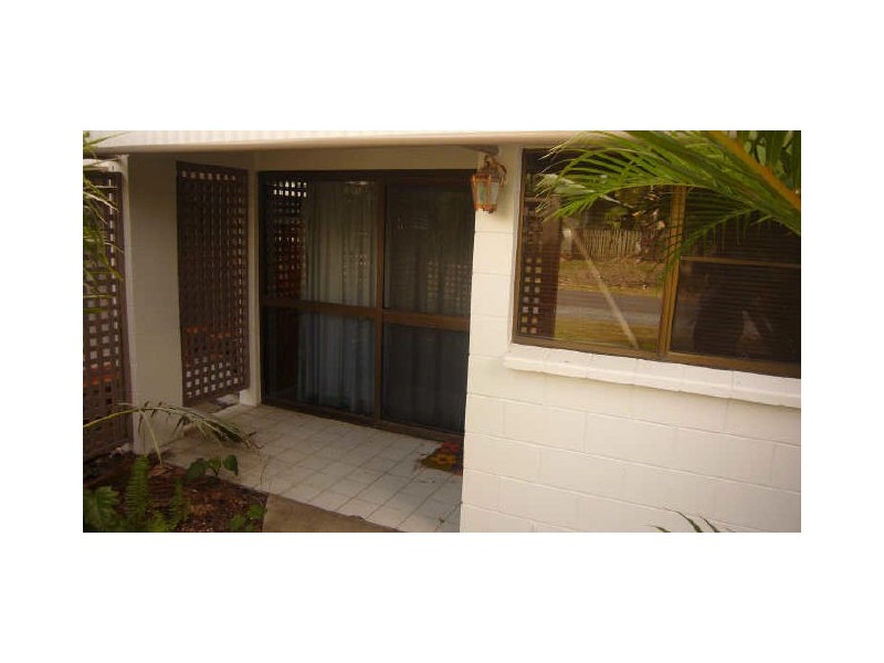 4/493 Varley Street, Yorkeys Knob QLD 4878