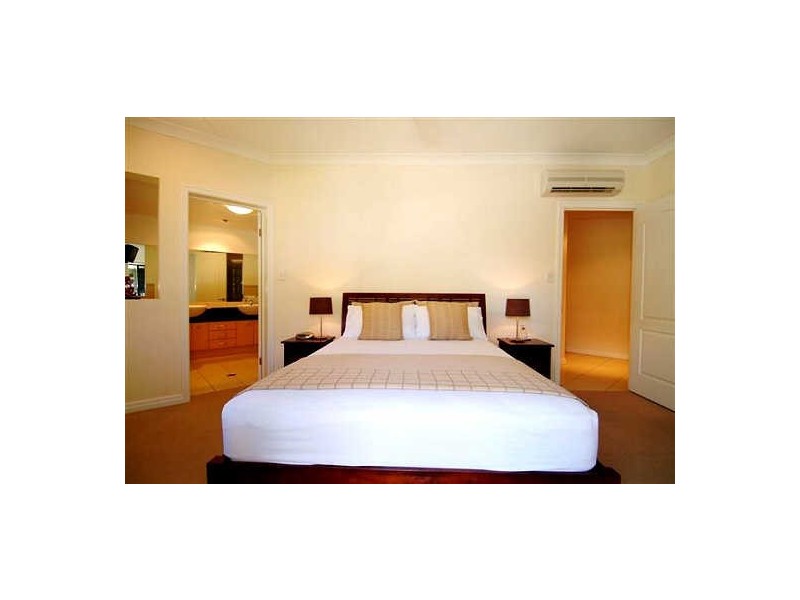 2/73 Sims Esplanade, Yorkeys Knob QLD 4878