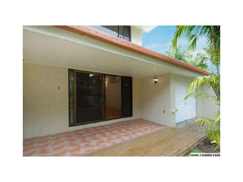 4/16 Deauville, Yorkeys Knob QLD 4878
