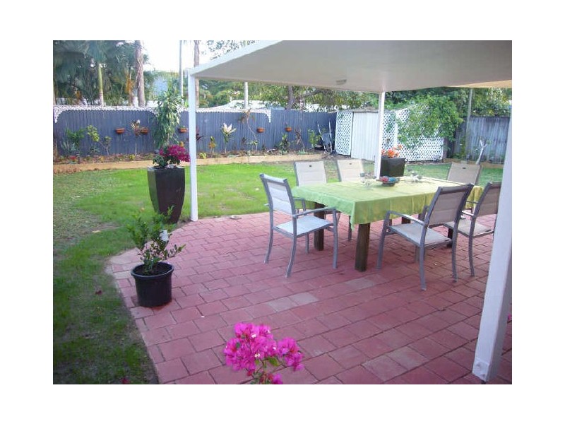 13 Stanton Road, Smithfield QLD 4878