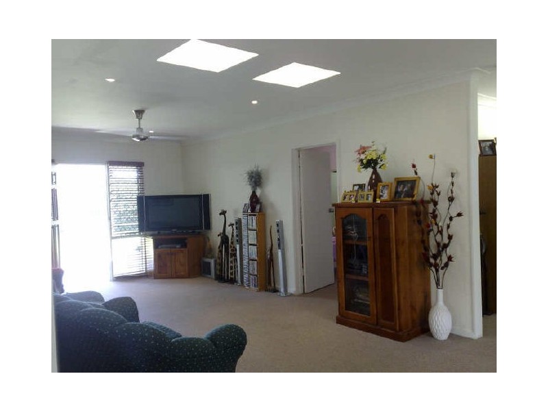 13 Stanton Road, Smithfield QLD 4878