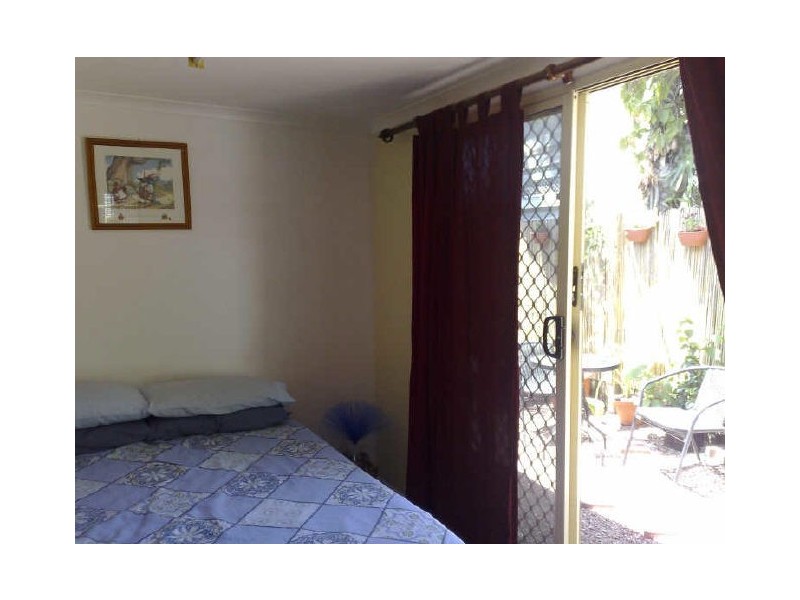 13 Stanton Road, Smithfield QLD 4878